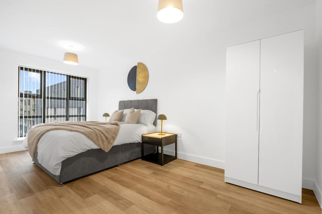Exoticstay Apartments- 5* Elegant Luxury Centrally Located 2-Bedroom Apt バーミンガム エクステリア 写真