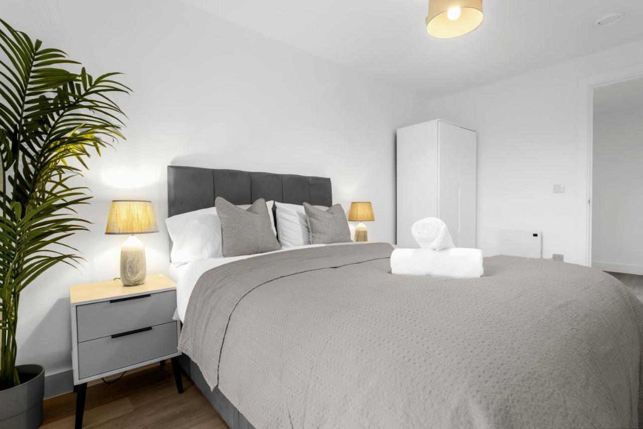 Exoticstay Apartments- 5* Elegant Luxury Centrally Located 2-Bedroom Apt バーミンガム エクステリア 写真