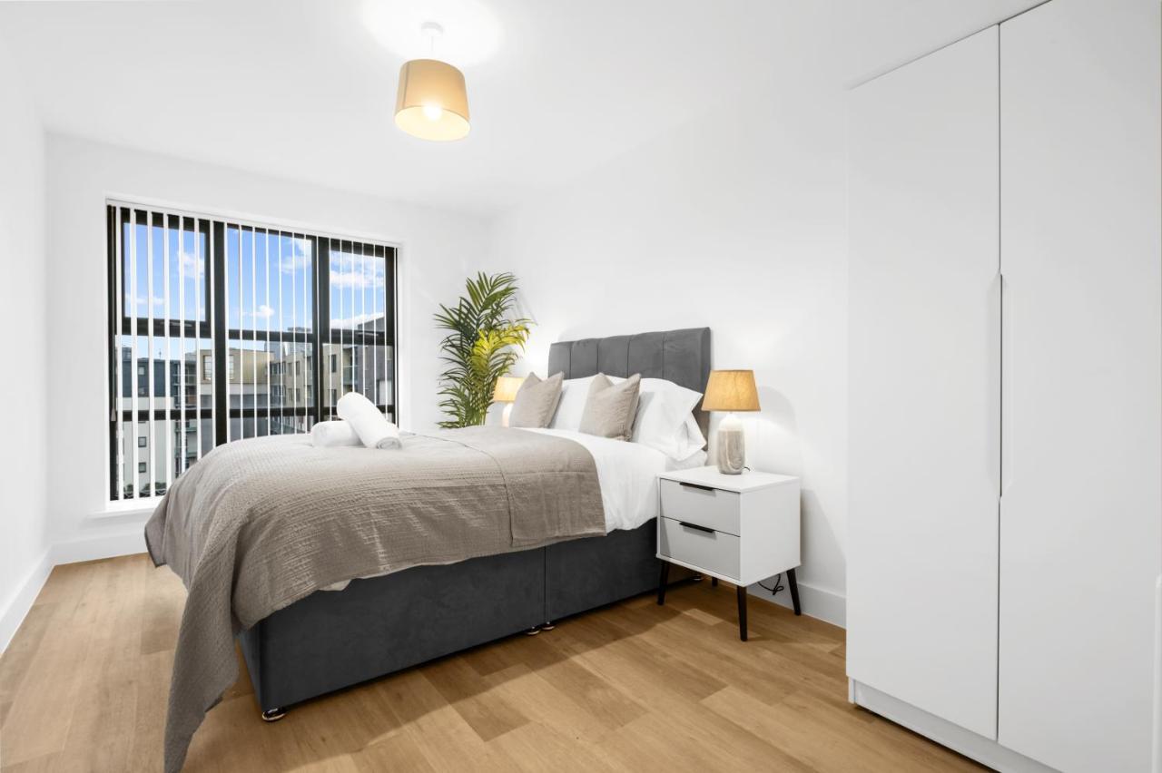 Exoticstay Apartments- 5* Elegant Luxury Centrally Located 2-Bedroom Apt バーミンガム エクステリア 写真