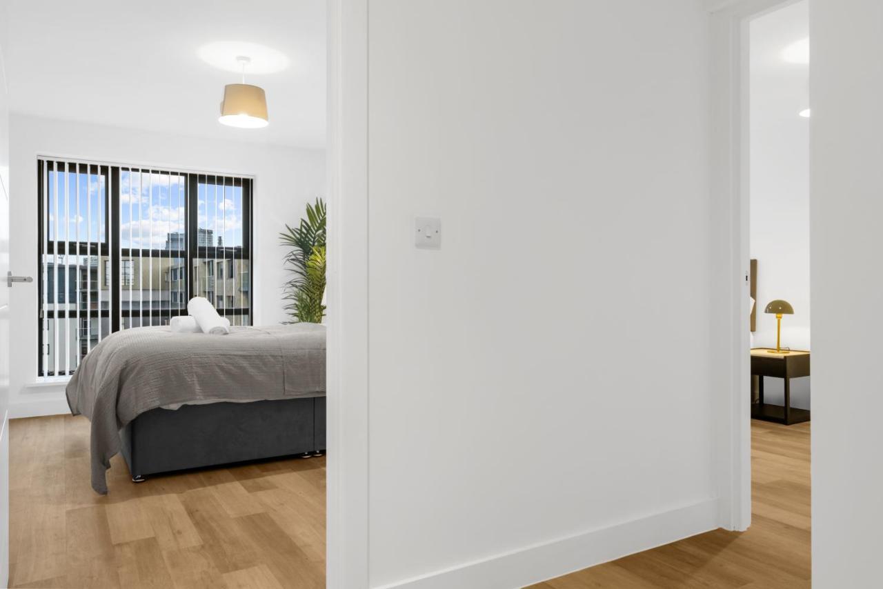 Exoticstay Apartments- 5* Elegant Luxury Centrally Located 2-Bedroom Apt バーミンガム エクステリア 写真
